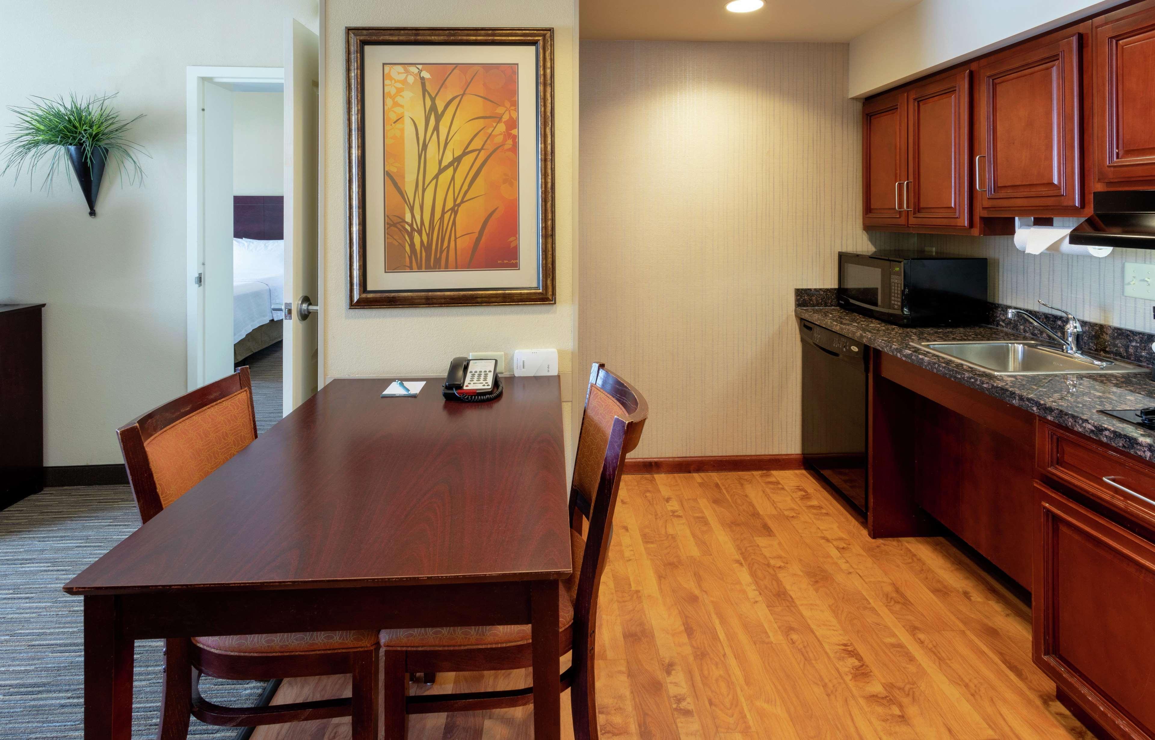 Homewood Suites New Brighton Exterior foto